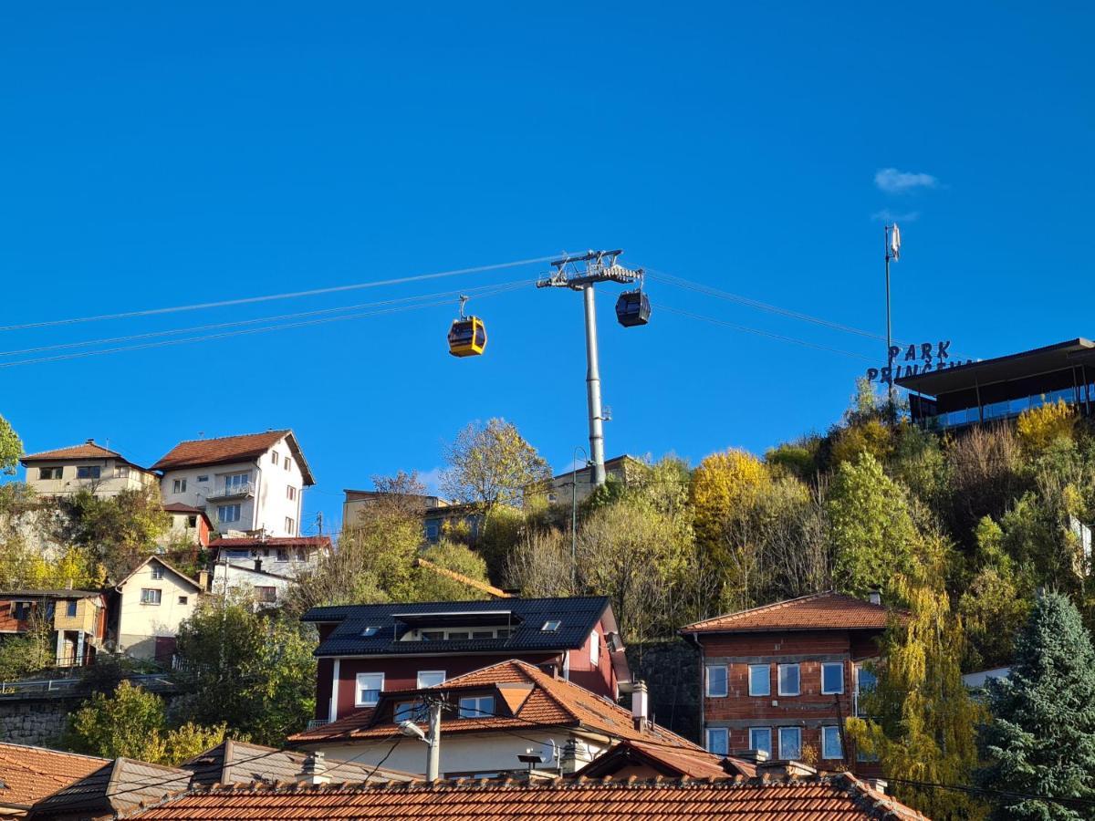 Gondola Apartment ซาราเยโว ภายนอก รูปภาพ